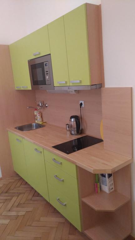 Barto Apartment Praha Bagian luar foto