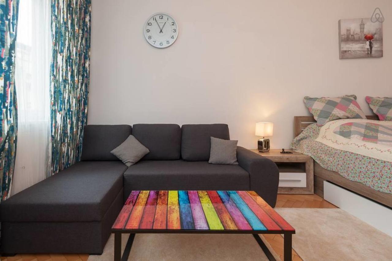 Barto Apartment Praha Bagian luar foto
